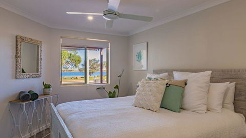Starboard Views Kalbarri - River Front Apartment - Accommodation Gladstone 4