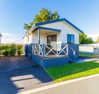 Riverside Cabin Park - Accommodation Gladstone
