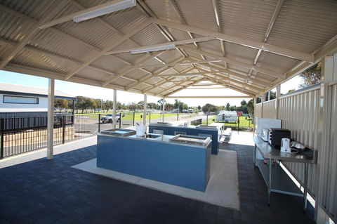 BIG4 Bunbury Riverside Holiday Park - Accommodation Gladstone 18