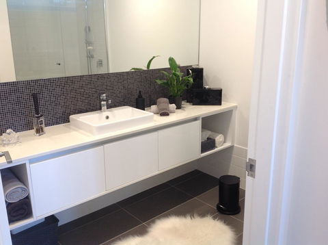 La Sea-esta Retreat At South Beach - Accommodation Gladstone 11
