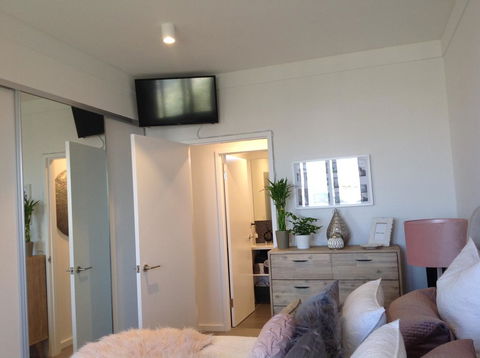La Sea-esta Retreat At South Beach - Accommodation Gladstone 9