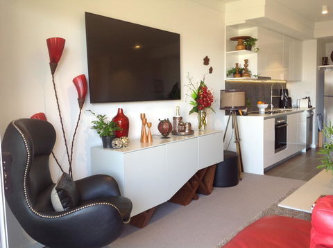 La Sea-esta Retreat At South Beach - Accommodation Gladstone 13
