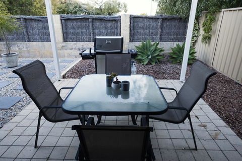 FortyTwo - Oceanside Retreat Busselton - Accommodation Gladstone 5
