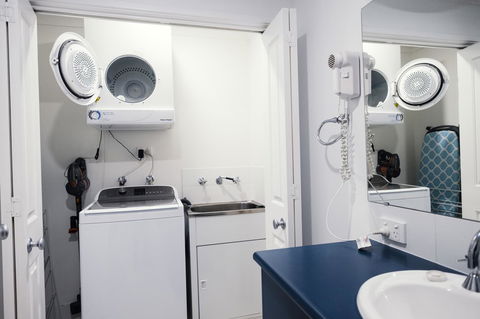 FortyTwo - Oceanside Retreat Busselton - Accommodation Gladstone 9
