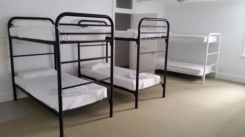 Akara Hotel - Accommodation Gladstone 18