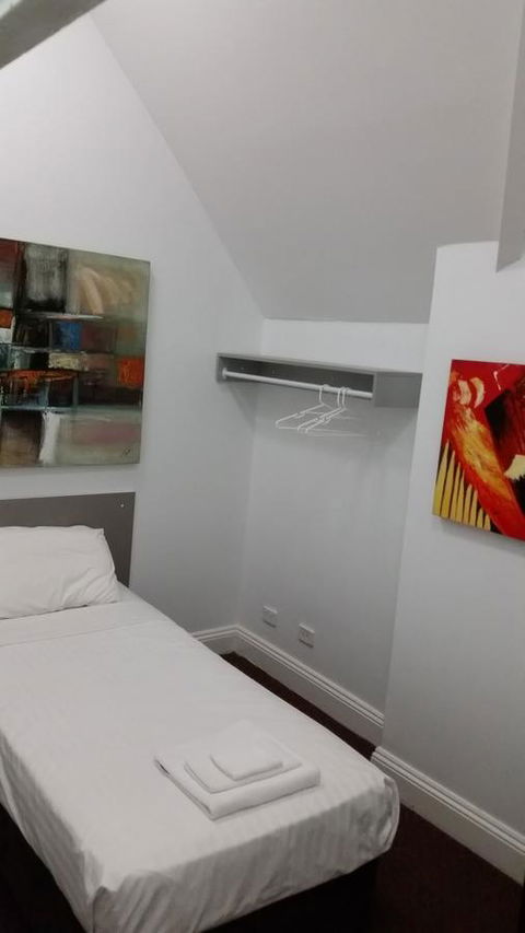 Akara Hotel - Accommodation Gladstone 23