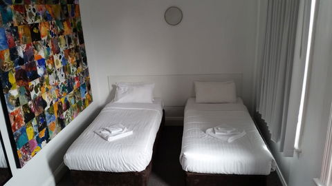 Akara Hotel - Accommodation Gladstone 35