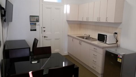 Akara Hotel - Accommodation Gladstone 14