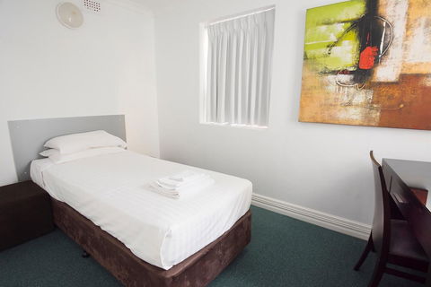 Akara Hotel - Accommodation Gladstone 8