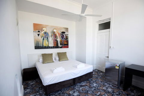 Akara Hotel - Accommodation Gladstone 7