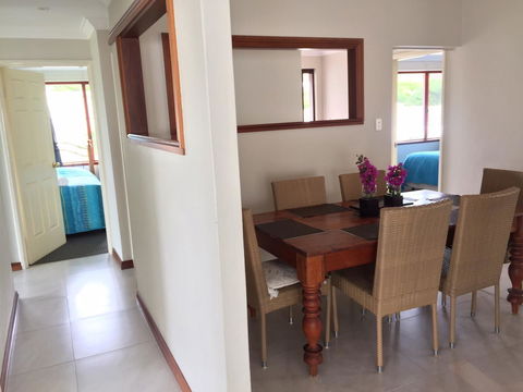 Beachside Prevelly Villas - Accommodation Gladstone 39