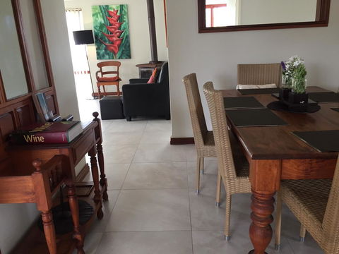 Beachside Prevelly Villas - Accommodation Gladstone 35