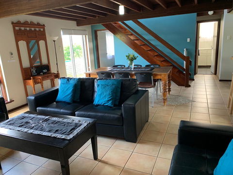 Beachside Prevelly Villas - Accommodation Gladstone 25