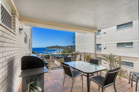 Laman Lodge, Unit 2, 15 Laman Street - Accommodation Gladstone 13
