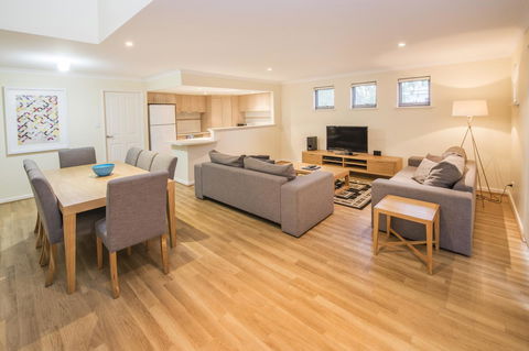 Cape View Beach Resort - Accommodation Gladstone 6