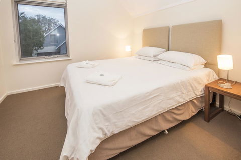 Cape View Beach Resort - Accommodation Gladstone 5