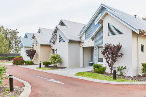 Cape View Beach Resort - Accommodation Gladstone 4