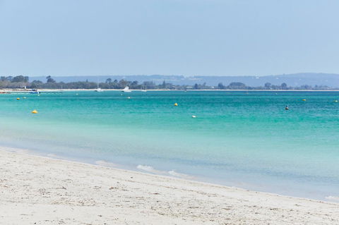Cape View Beach Resort - Accommodation Gladstone 1