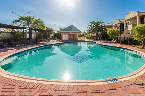 Country Comfort Perth - Accommodation Gladstone 3