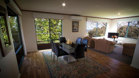 Karri Mia Chalets And Studios - Accommodation Gladstone 25