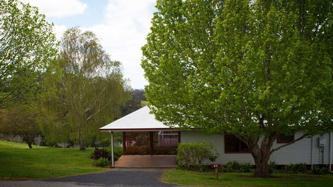 Karri Mia Chalets And Studios - Accommodation Gladstone 21