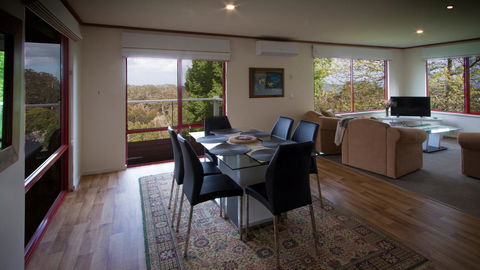 Karri Mia Chalets And Studios - Accommodation Gladstone 19