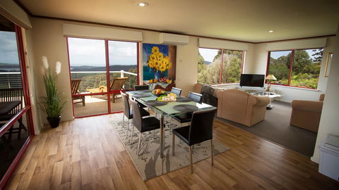 Karri Mia Chalets And Studios - Accommodation Gladstone 36