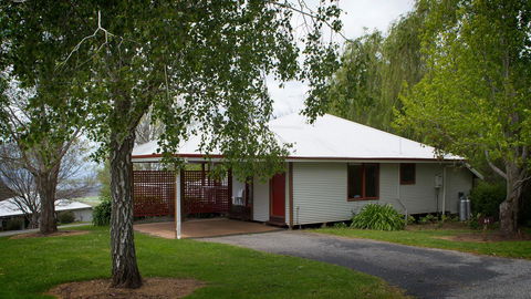 Karri Mia Chalets And Studios - Accommodation Gladstone 34