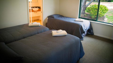 Karri Mia Chalets And Studios - Accommodation Gladstone 17
