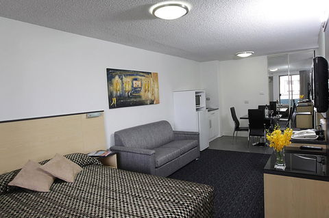 Comfort Inn & Suites Goodearth Perth - Accommodation Gladstone 23