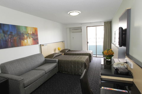 Comfort Inn & Suites Goodearth Perth - Accommodation Gladstone 9