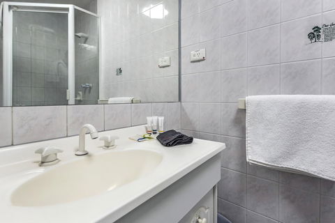 Comfort Inn & Suites Goodearth Perth - Accommodation Gladstone 5