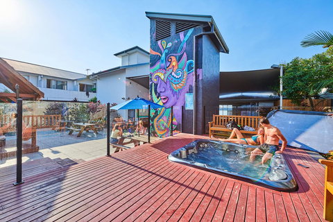 Nomads Byron Bay Backpackers - Accommodation Gladstone 5