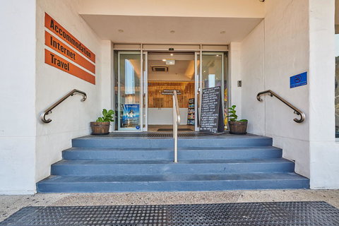 Nomads Byron Bay Backpackers - Accommodation Gladstone 1