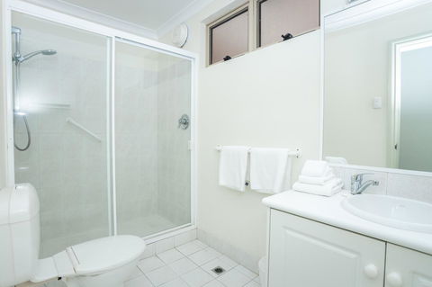 Middleton Beach By The BnB Collection - Accommodation Gladstone 20