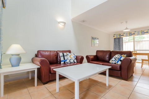 Middleton Beach By The BnB Collection - Accommodation Gladstone 5