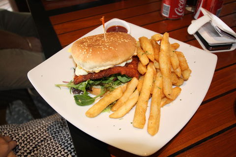 Kimberley Hotel - Accommodation Gladstone 30