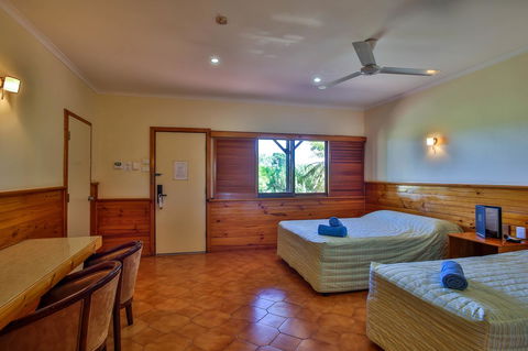 Kimberley Hotel - Accommodation Gladstone 3