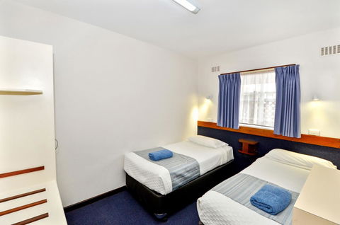 Dolphin Lodge Albany - Self Contained Apartments At Middleton Beach - Accommodation Gladstone 29