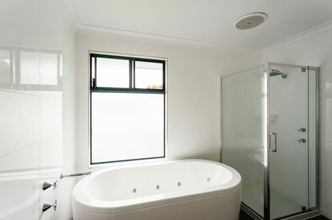 Dolphin Lodge Albany - Self Contained Apartments At Middleton Beach - Accommodation Gladstone 37