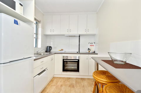 Dolphin Lodge Albany - Self Contained Apartments At Middleton Beach - Accommodation Gladstone 5