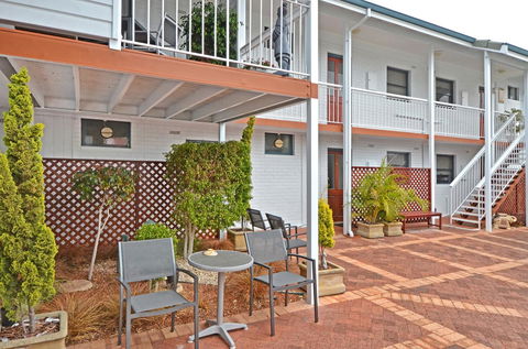 Dolphin Lodge Albany - Self Contained Apartments At Middleton Beach - Accommodation Gladstone 20