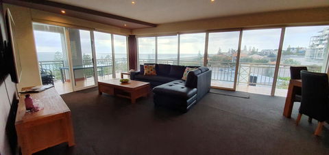 Ocean View-breath Taking Views, Amazing Facilities - Accommodation Gladstone 11