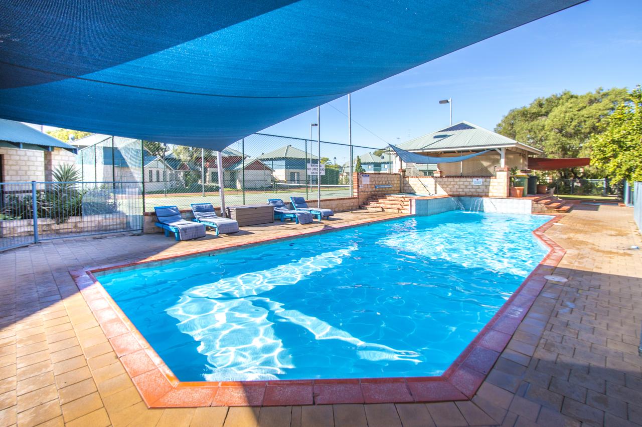 West Busselton WA Accommodation Gladstone
