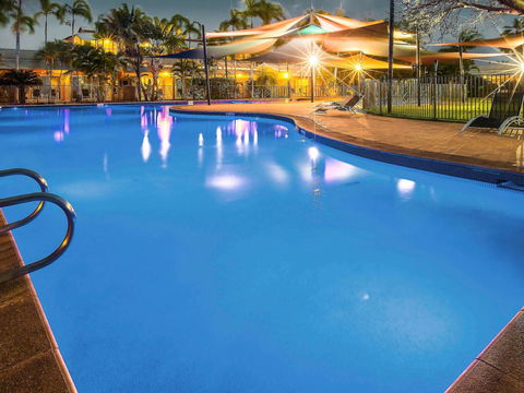 The Continental Hotel - Accommodation Gladstone 43