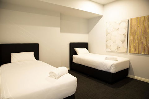 The Gerald Apartment Hotel - Accommodation Gladstone 11