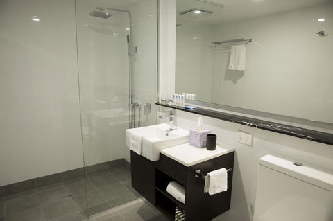 The Gerald Apartment Hotel - Accommodation Gladstone 6