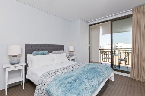 Central City Exclusive Apartments - Accommodation Gladstone 19