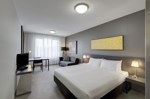 Punthill Norwest - Accommodation Gladstone 7
