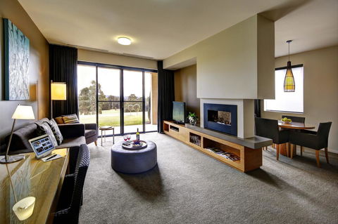 Chateau Elan At The Vintage - Accommodation Gladstone 11